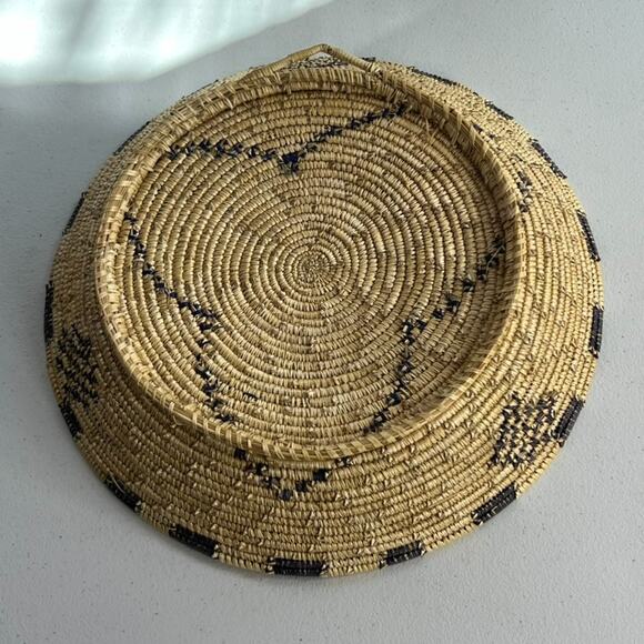 Vintage Tribal Coil Raffia Woven Basket Bowl 12.5" - Picture 3 of 8